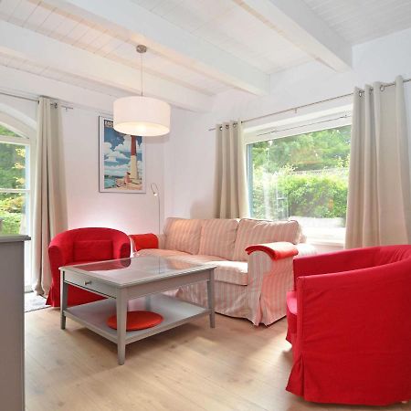 Blaues Strandhaus Sellin Εξωτερικό φωτογραφία